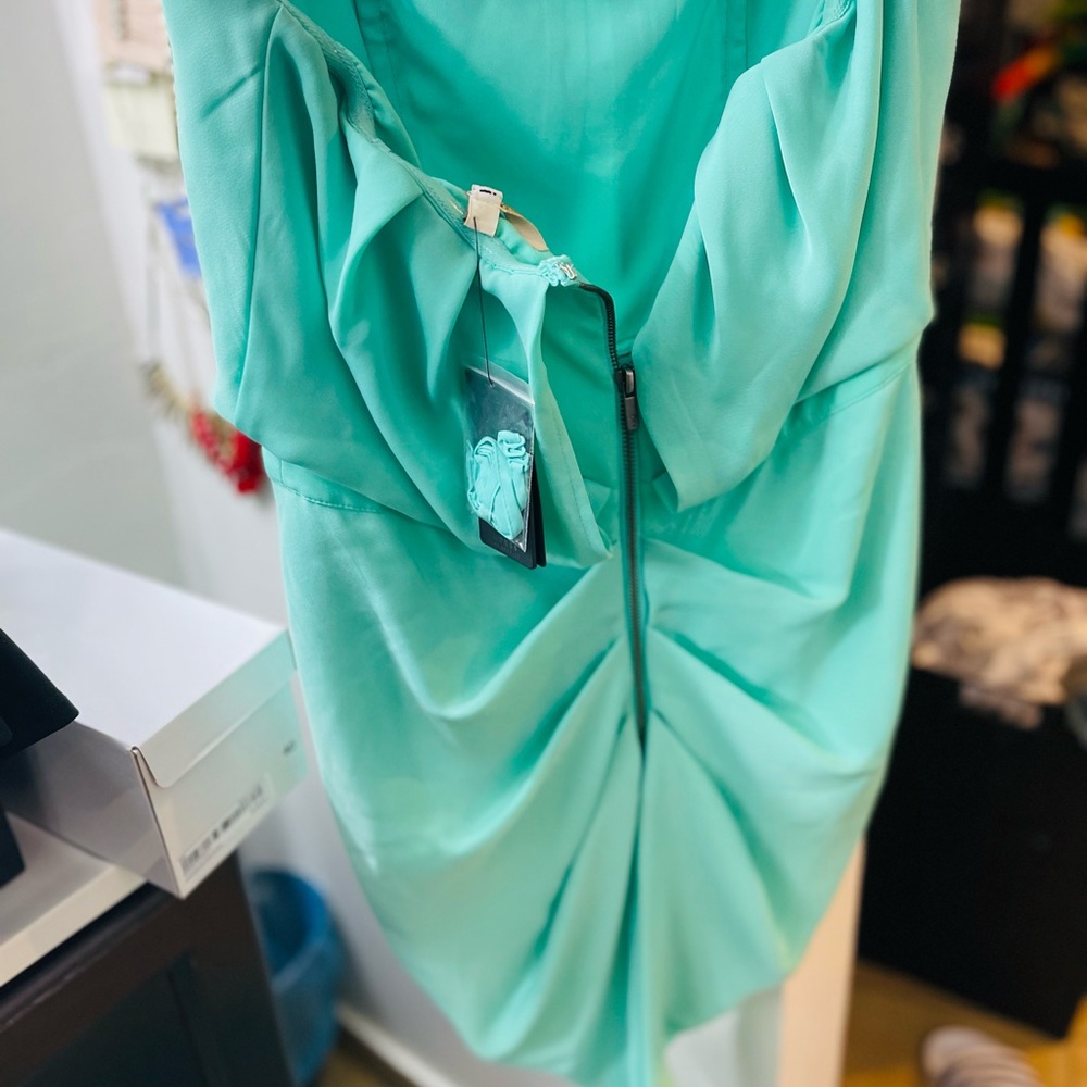 Brand new guess 👗 dress size 8